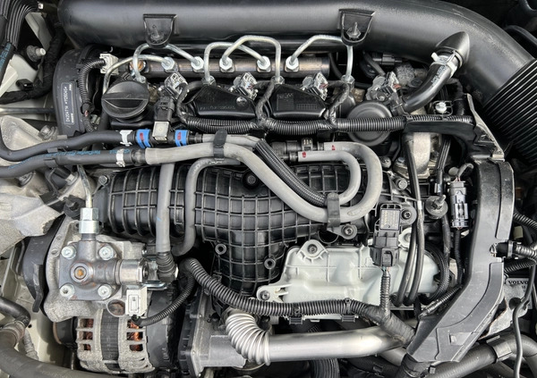 Volvo V70 cena 38000 przebieg: 421800, rok produkcji 2015 z Kraków małe 781